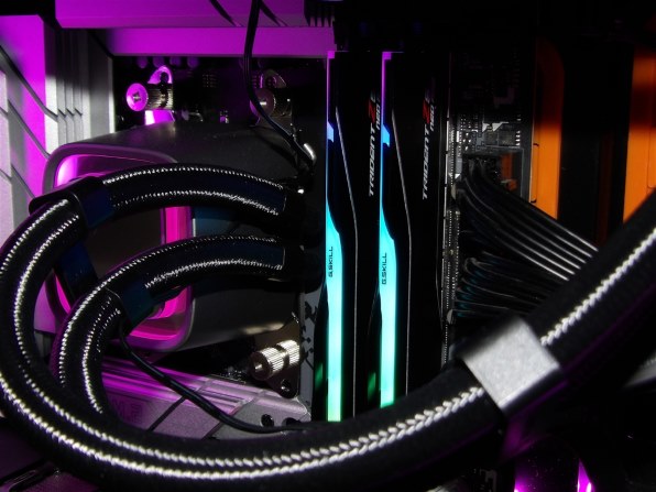 G.Skill F5-6000J3238G32GX2-TZ5NR [DDR5 PC5-48000 32GB 2枚組]投稿