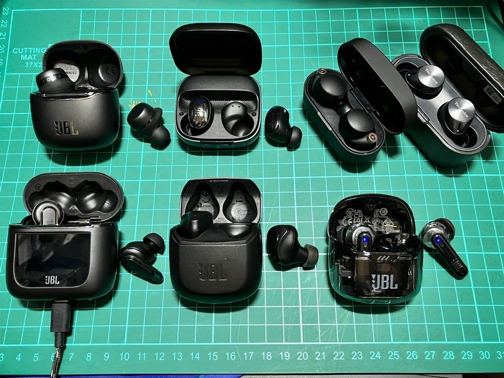 売却済、嵩張るが.. 多機能で液晶付だが使わなかった..』 JBL
