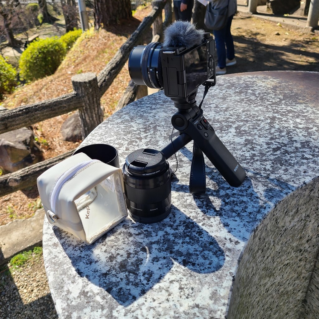 室内の人物撮りにぴったり』 SONY E 50mm F1.8 OSS SEL50F18 (B 室内の人物撮りにぴったり』 SONY E 50mm F1.8 OSS SEL50F18 (B