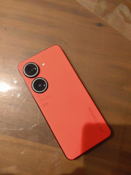 ASUS ZenFone 9 サンセットレッド 本体 Zenfone 9をレビュー！ハイスペックなのにコンパクトで軽量な