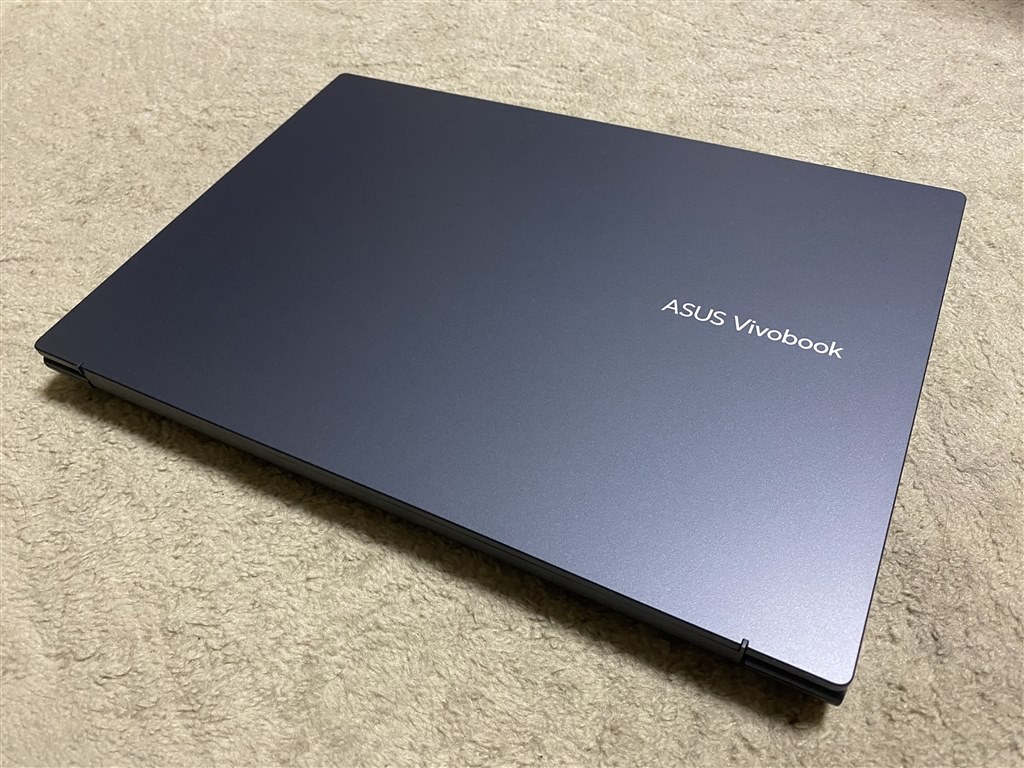 review_688240_f.jpg
