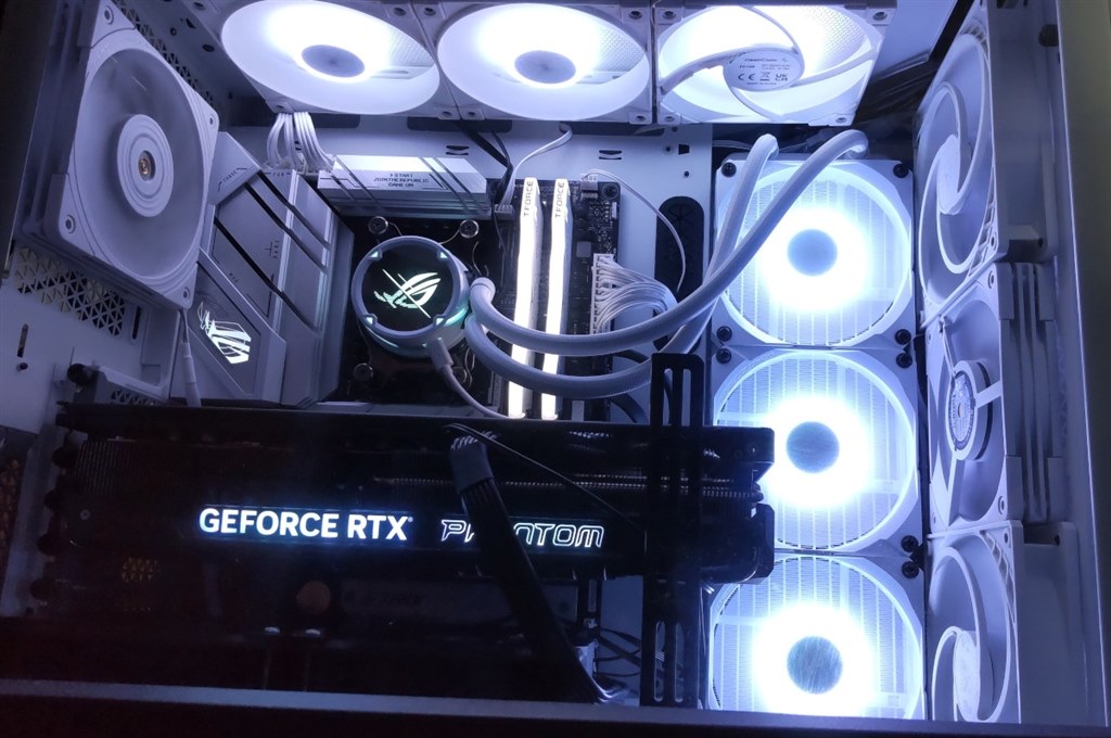 ZEN4世代の最終形態』 AMD Ryzen 9 7950X3D BOX ごまみそずい