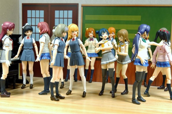 平安名すみれ　figma Amazon | figma ラブライブ！スーパースター!! 平安名すみれ