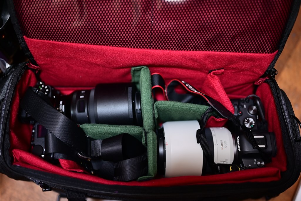 レンズ付きカメラ２台をまるまる運べる数少ないカメラバッグです』 ケンコー aosta フォンタナ PRO AOC-FTP1SH-L GY  バリアングルフリーさんのレビュー評価・評判
