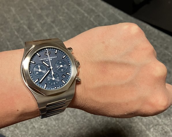 ☆ まるまる☆ ジラール・ペルゴ ロレアート クロノグラフ 42 MM 81020-11-431-11A