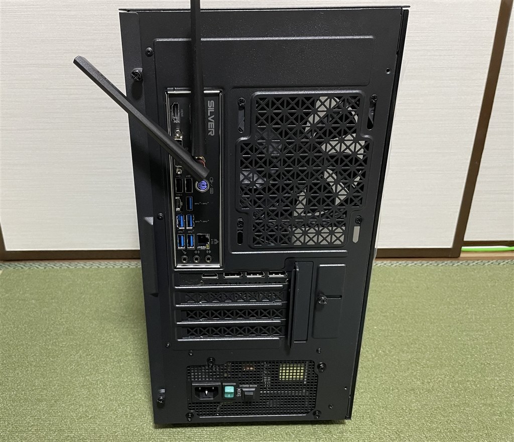 シンプルでおしゃれなケース』 DEEPCOOL MACUBE 110 BK R-MACUBE110