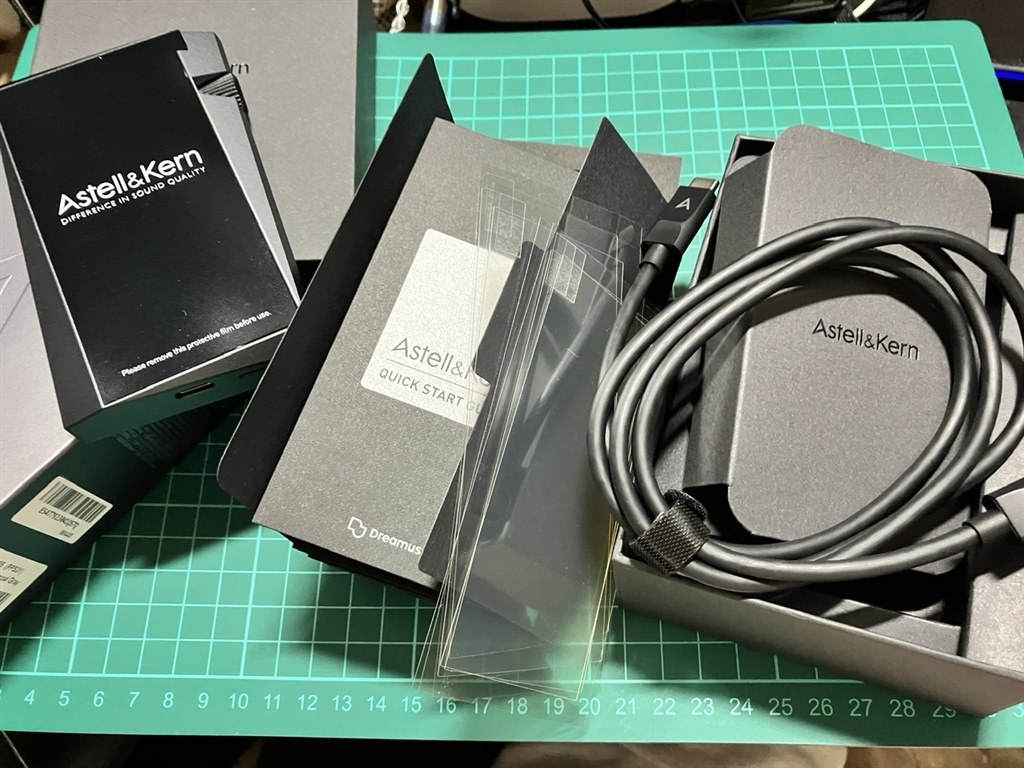 音が素敵で、カッコ良く、携帯が容易な音楽プレイヤー』 Astell&Kern