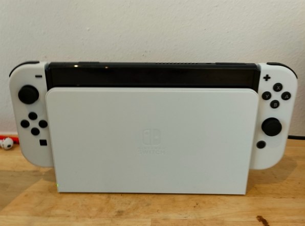 任天堂 ニンテンドースイッチ 有機ELモデル HEG-S-KAAAA ホワイト