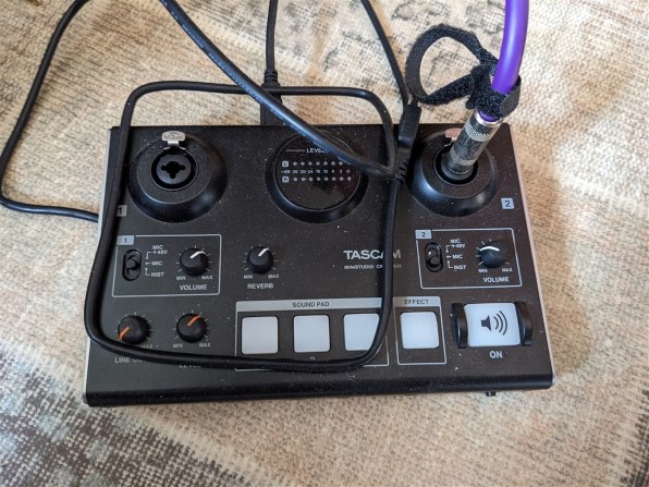 新品同様 TASCAM US-42B MiNiSTUDIO CREATOR Tascam MiNiSTUDIO Creator US-42B | Interfejs audio do
