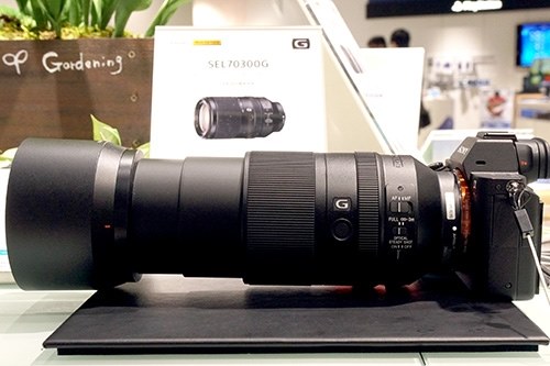 新品)SONY (ソニー) FE 70-300mm F4.5-5.6 G OSS SEL70300G