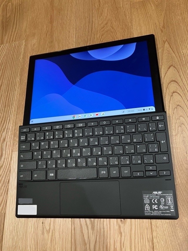 ASUS Chromebook Detachable CM3 CM3000DVAeMMC128GB