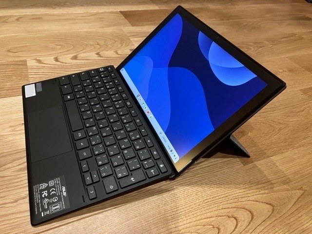 スペックや機能性よりワクワク感がいい』 ASUS Chromebook Detachable