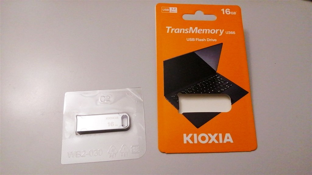 安くておしゃれで丈夫なUSBメモリー』 キオクシア TransMemory U366 