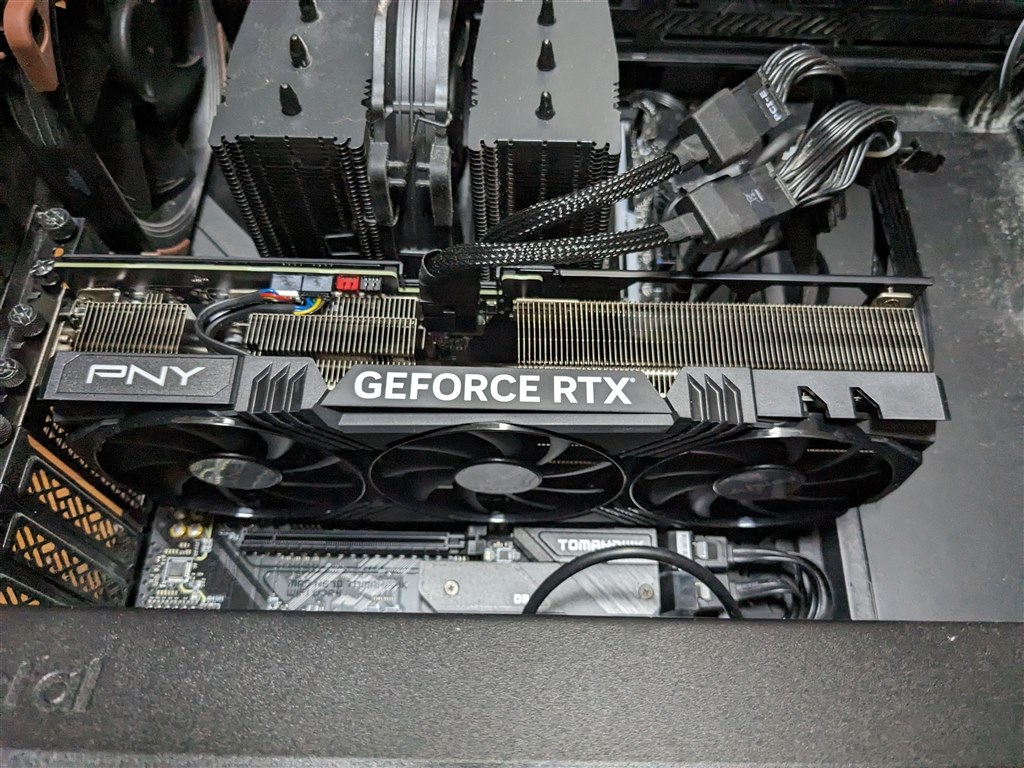 光らないながら安価・高性能なグラボ』 PNY GeForce RTX 4070 Ti 12GB