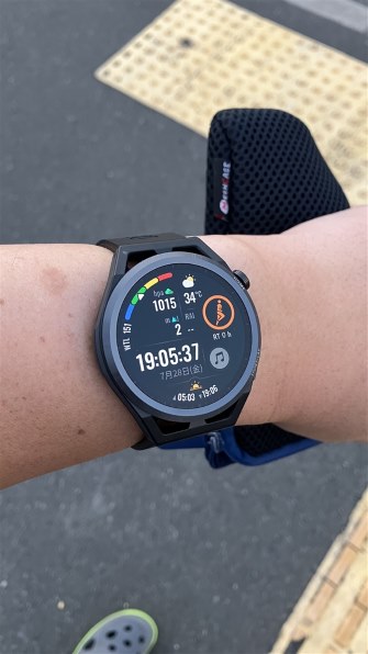 HUAWEI HUAWEI WATCH GT Runner 価格比較 - 価格.com