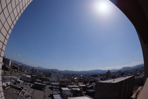 パナソニック LUMIX G FISHEYE 8mm/F3.5 H-F008 レビュー評価・評判