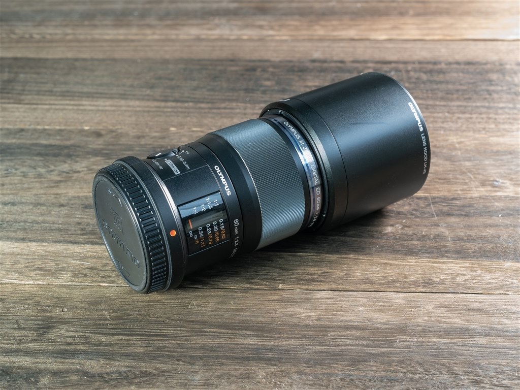 M.ZUIKO DIGITAL ED 60mm F2.8 Macro フード付き - レンズ(単焦点)