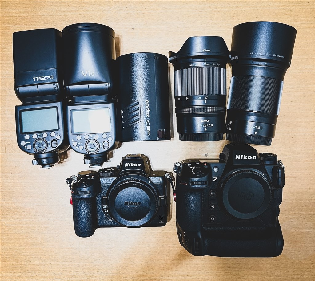 ほぼ新品】 ニコン Nikon D3200 レンズキット 《ショット数467》（欠点 
