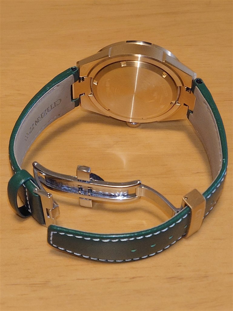 クセの強いデザインが良いのです。』 シチズン シリーズエイト 870