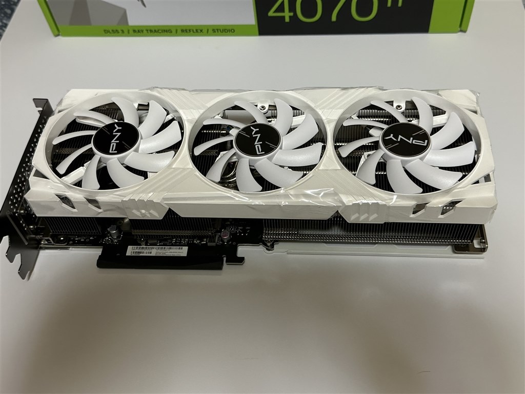 RTX4070Ti最安モデル！White！』 PNY GeForce RTX 4070 Ti 12GB VERTO