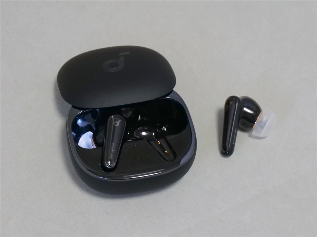 先進機能でガジェット的な楽しさ！』 ANKER Soundcore Liberty 4