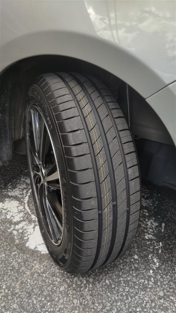 国産に負けない必要十分な性能』 クムホ ECSTA HS52 185/55R16 83V ともつるさんのレビュー評価・評判 - 価格.com