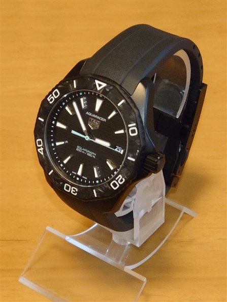 TAG HEUER タグホイヤー アクアレーサー プロフェッショナル200
