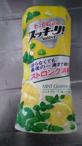 アース製薬 トイレのスッキーリ！ ミントグレープフルーツの香り 400ml