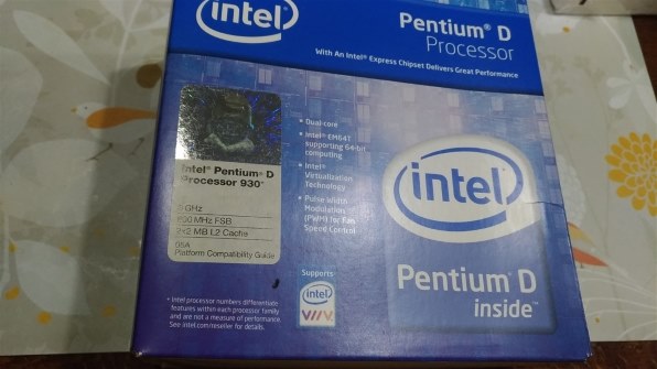 インテル Pentium D 930 BOX 価格比較 - 価格.com