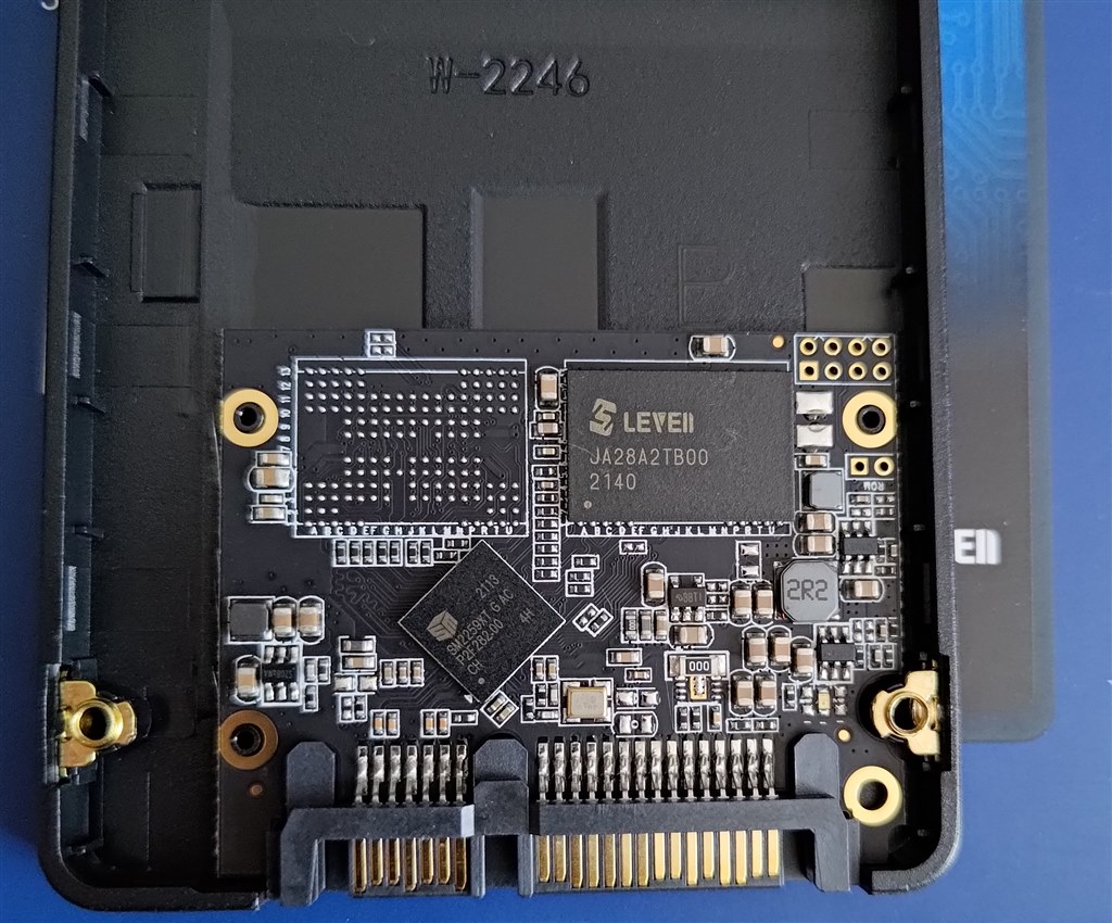 キャッシュ切れするとすごく遅くなる』 J&A Information LEVEN JS600