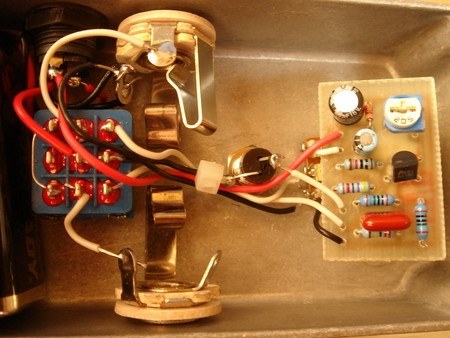 EarthQuaker Devices Black Eye 価格比較 - 価格.com