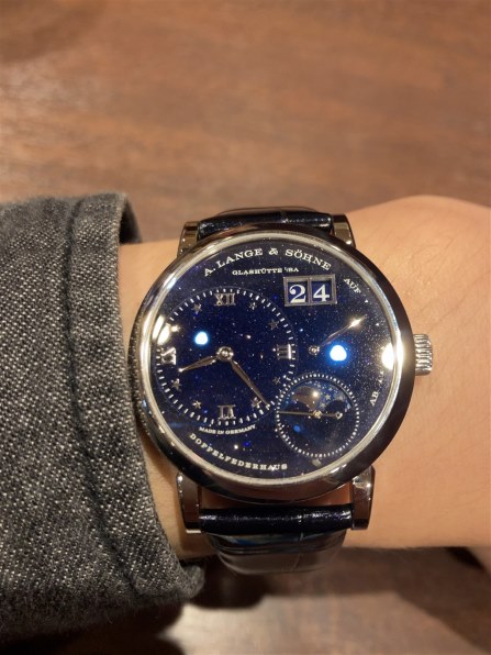 A.ランゲ&ゾーネ リトル・ランゲ1・ムーンフェイズ 182.086 価格比較