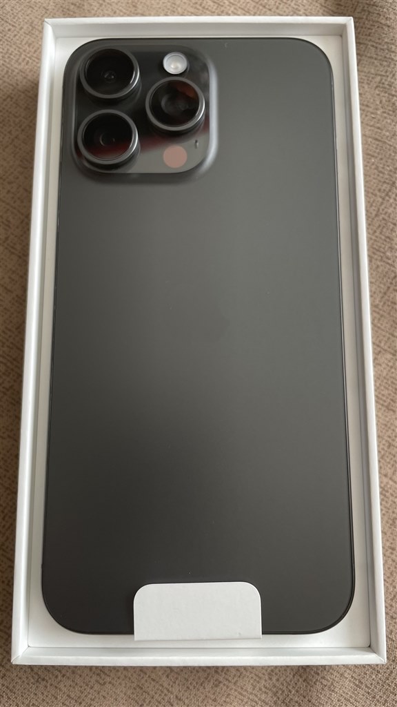 2年ほど使用していましたiPhone 12Pro ブラックチタニウム 2年ほど使用していましたiPhone 12Pro ブラックチタニウム