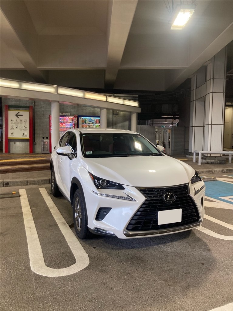 国産SUVの中では高級車かな』 レクサス NX 2014年モデル ヒラミーさん