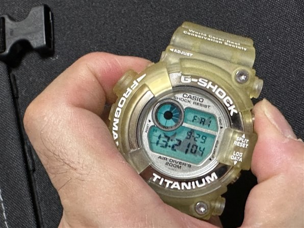 カシオ G-SHOCK FROGMAN DW-8201WC-7T 価格比較 - 価格.com