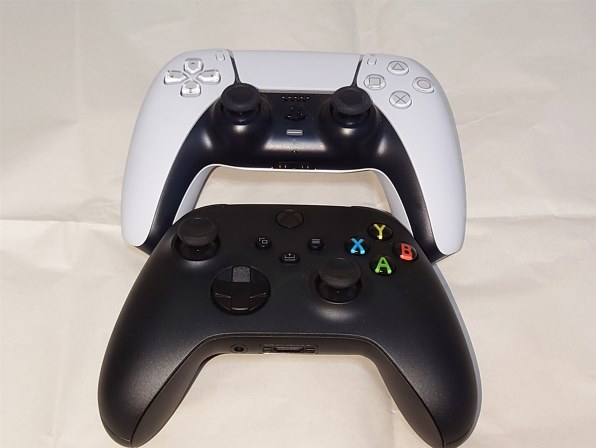 マイクロソフト Xbox ワイヤレス コントローラー + USB-C ケーブル 1V8-00005 [カーボン ブラック]投稿画像・動画 -  価格.com