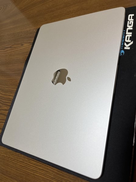 Apple MacBook Air Liquid Retinaディスプレイ 13.6 MLY33J/A 