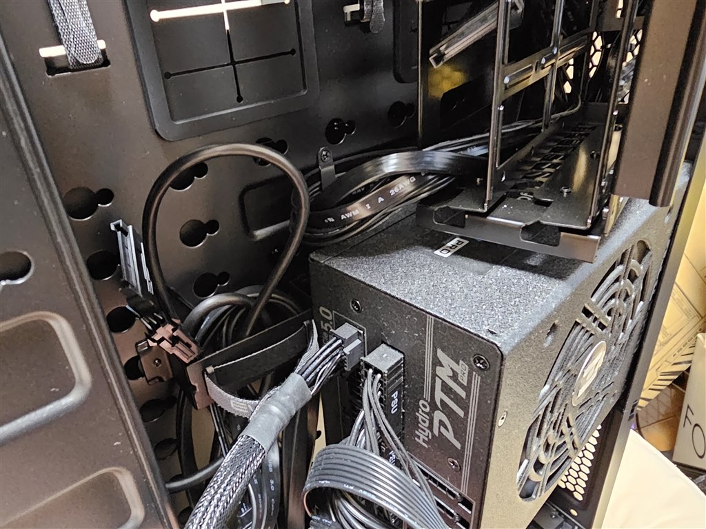 ギミックが全て。ギミックが評価できるかどうか。』 LIAN LI O11