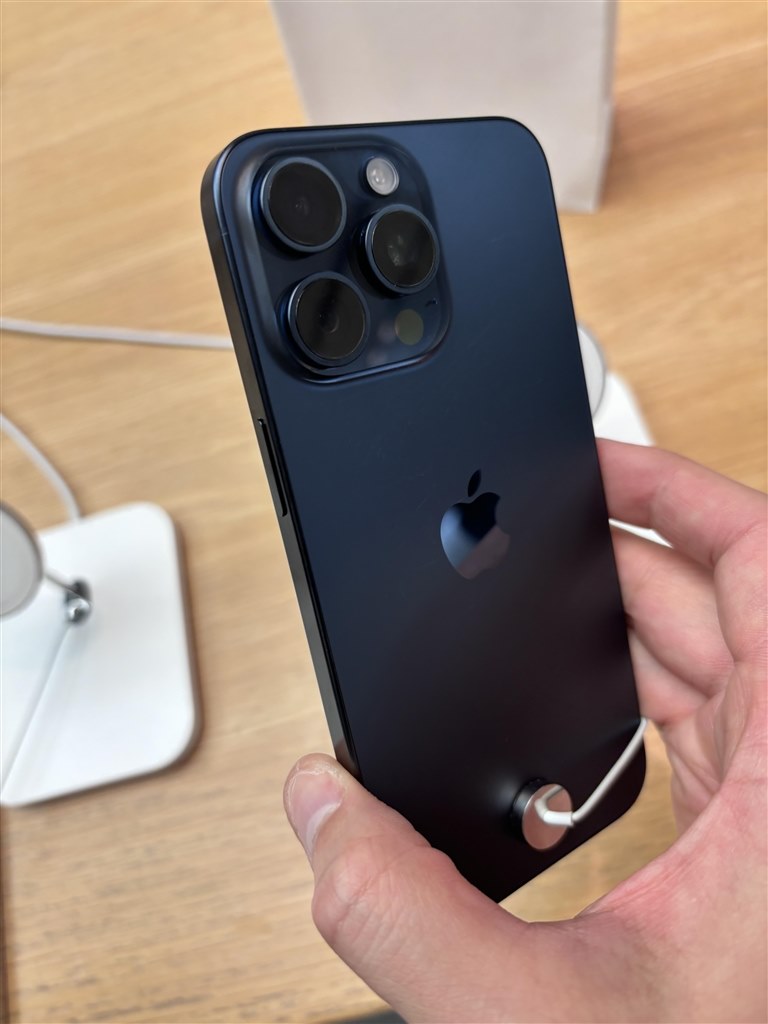 ☆Proは最高で最良の選択☆』 Apple iPhone 15 Pro Max 256GB SIM