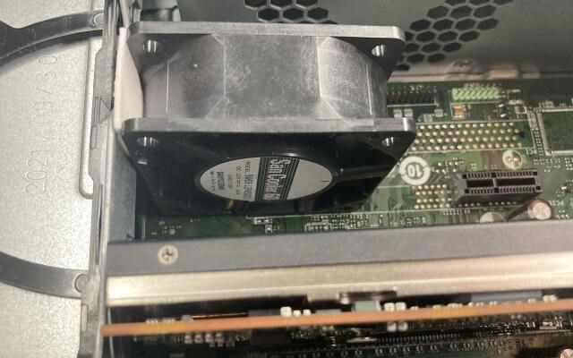 Lenovo ThinkCentre M70s(Intel10世代) で動作中』 玄人志向 RD Lenovo ThinkCentre M70s(Intel10世代) で動作中』 玄人志向 RD