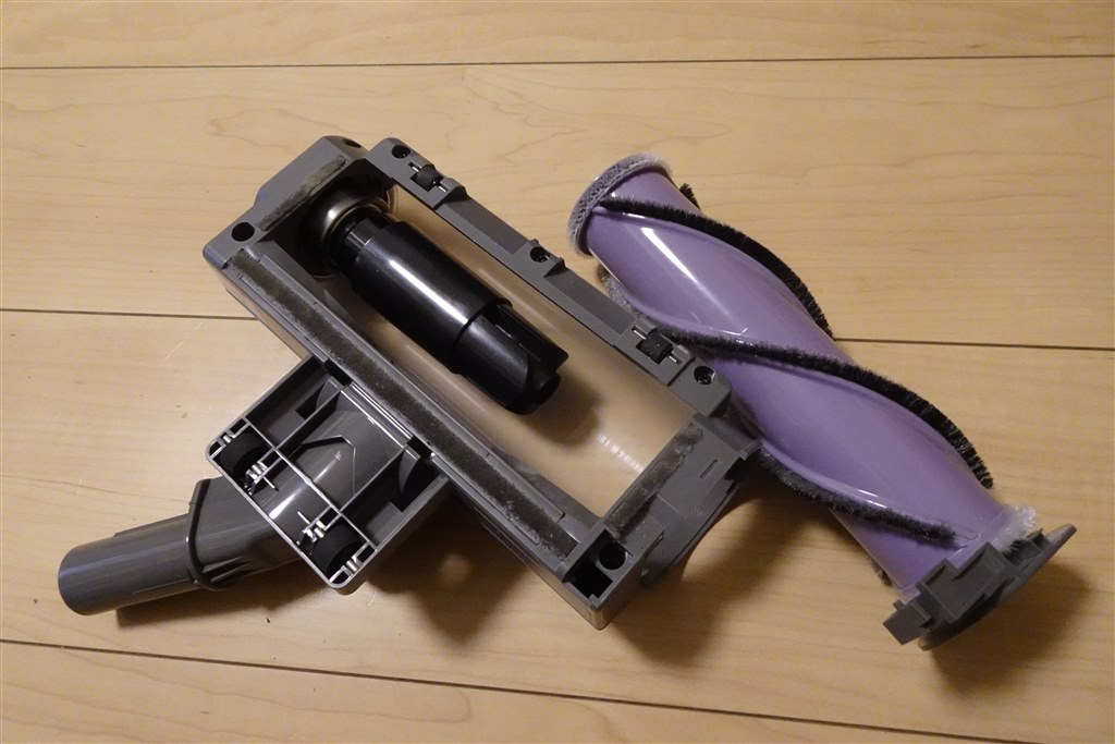 ガッツリ吸い込む！アイリスオーヤマの”漢”なスティック掃除機