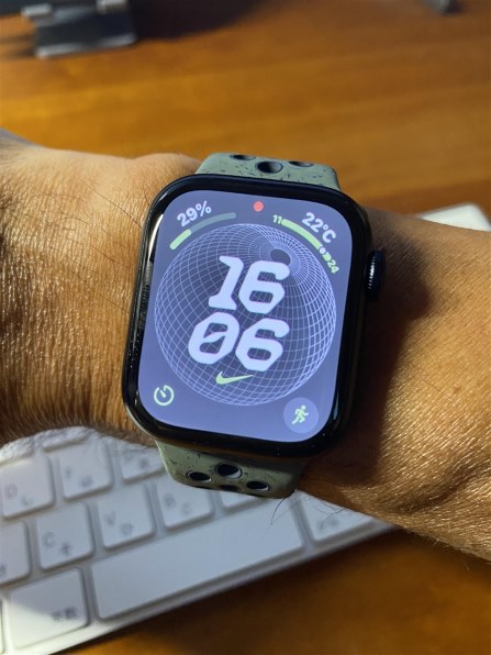 Apple Apple Watch Series 9 GPSモデル 41mm スポーツバンド S/M投稿