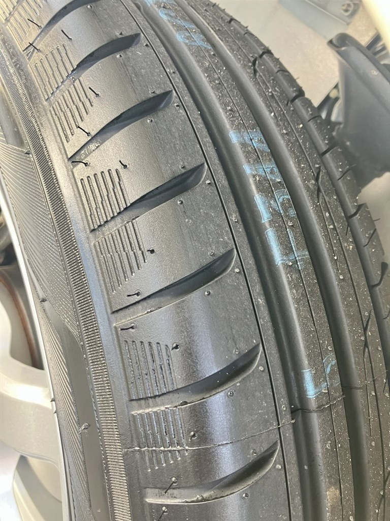 コスパ良し、最適なタイヤ！』 TOYO TIRE PROXES CF2 SUV 175/80R15 90S 白い星さんのレビュー評価・評判 -  価格.com