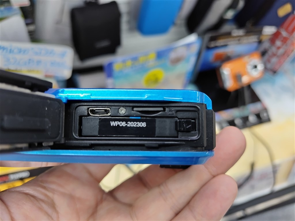撮影時前面モニターは予想以上に良い防水カメラ』 ケンコー KC 撮影時前面モニターは予想以上に良い防水カメラ』 ケンコー KC