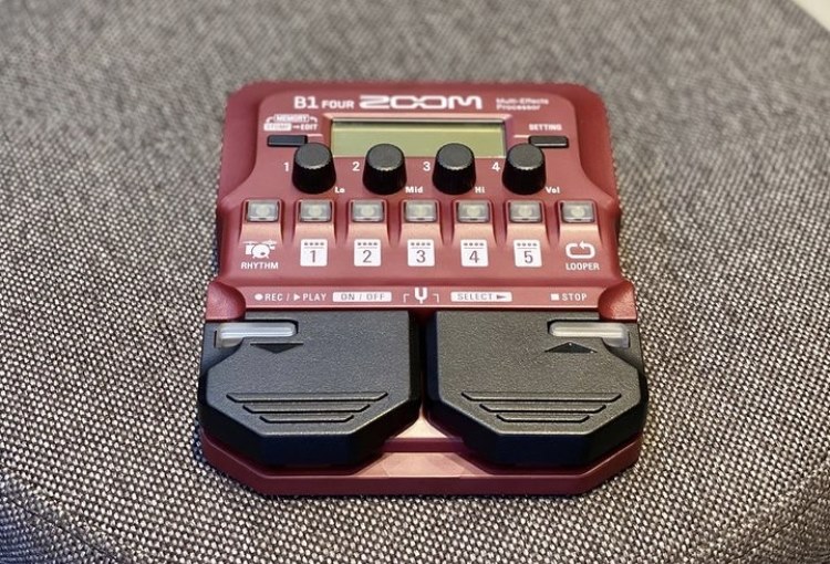 ZOOM B1 ベース用マルチエフェクター - ギター