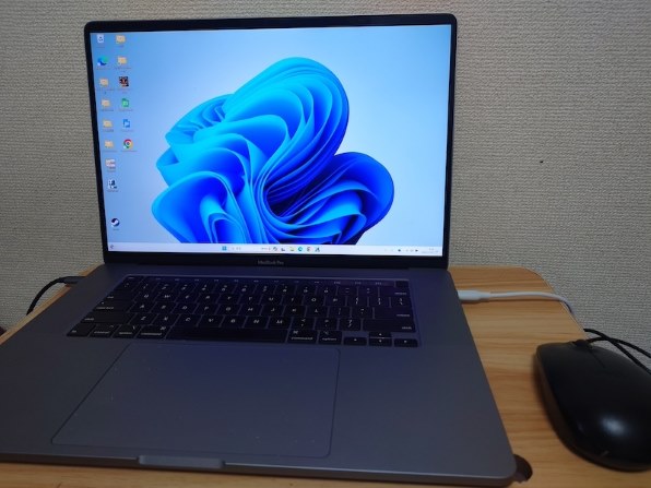 Apple MacBook Pro Retinaディスプレイ 2300/16 MVVK2J/A [スペース