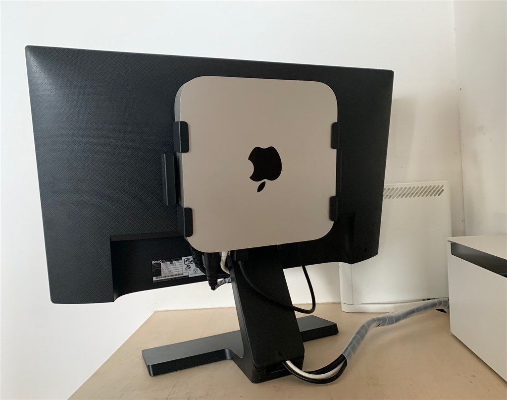 Mac mini MGEN2J/A とキーボードセット-