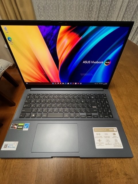 ゲーミングノートPC(Vivobook M6500QC-MA056W)-