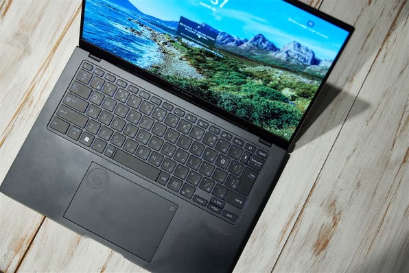 ASUS Zenbook Pro 14 OLED UX6404VV Core i7 13700H/16GBメモリ