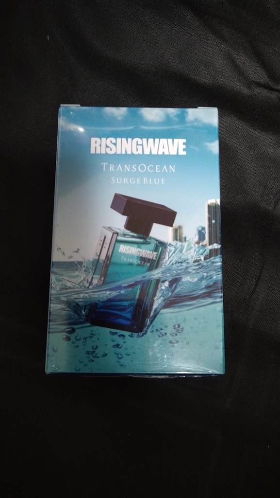 RISINGWAVE OCEANS BLUE 限定版 50ml とてもフルーティーで刺激的な